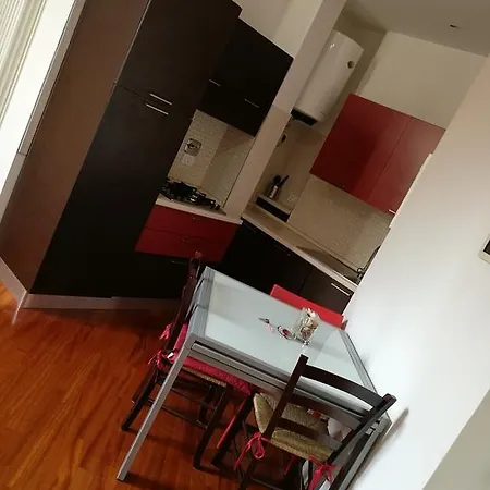 Residenza Piazza Dei Martiri 8 アパート *