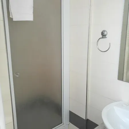 アパート Residenza Piazza Dei Martiri 8 *