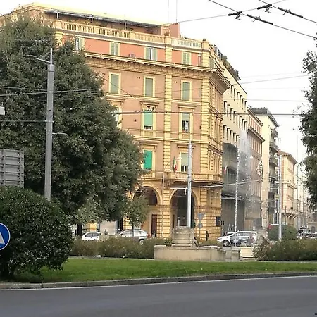 Residenza Piazza Dei Martiri 8 ボローニャ